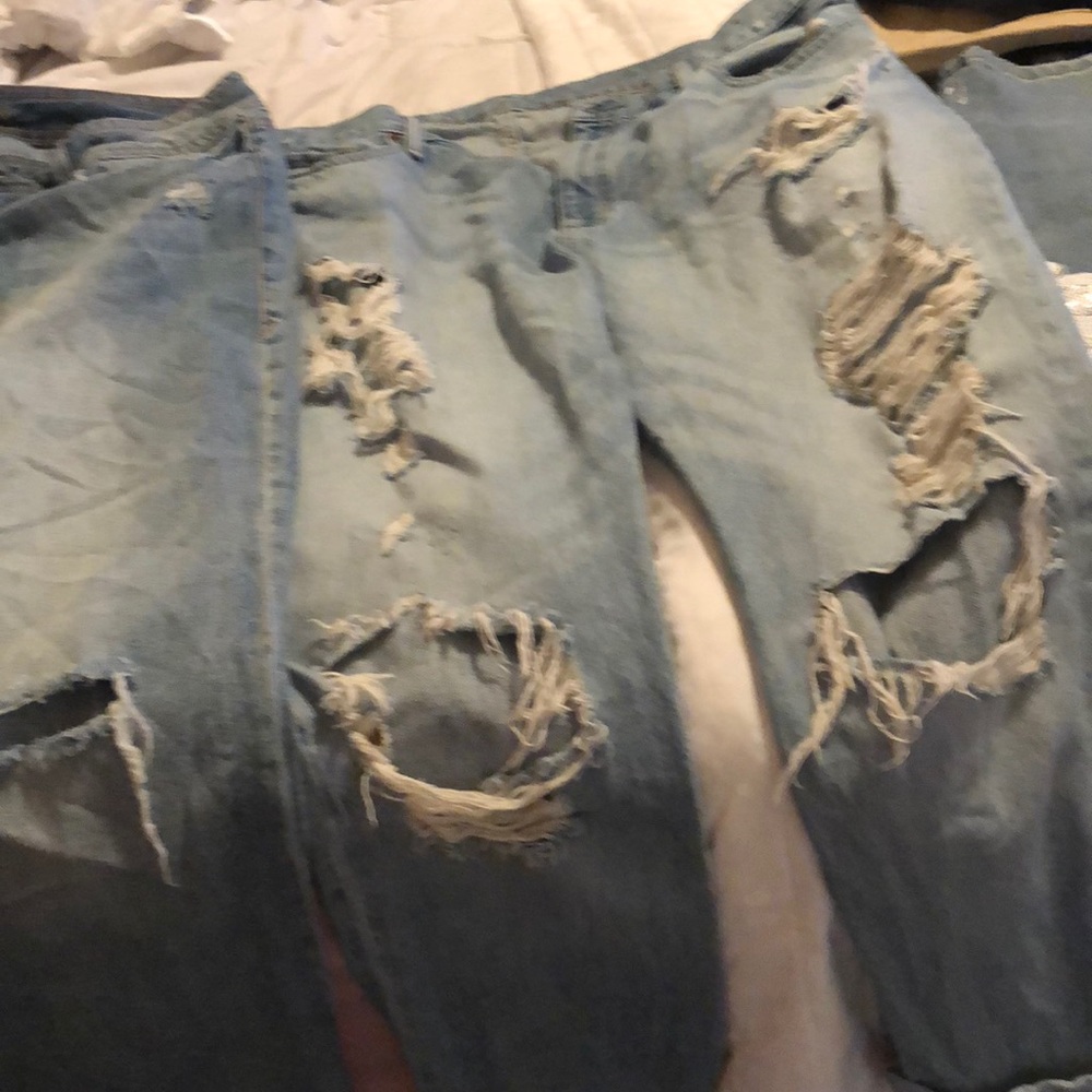 Jeans - Picture 7 of 7